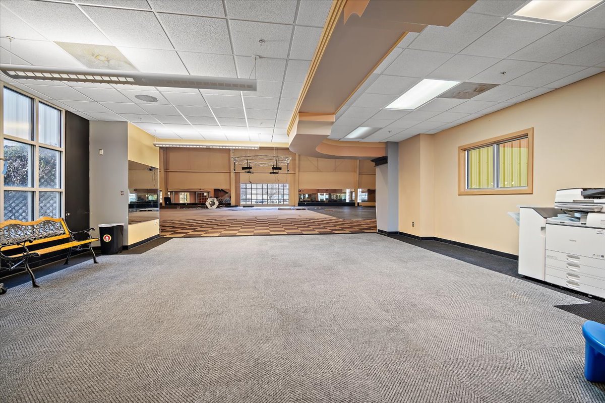 11 Currency Drive Property Photo 21