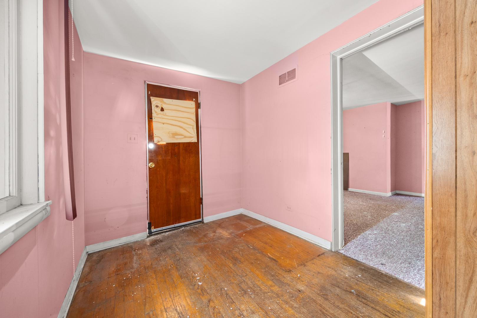 622 S 11th Avenue Property Photo 4