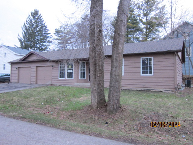3404 Woodland Circle Property Photo 1