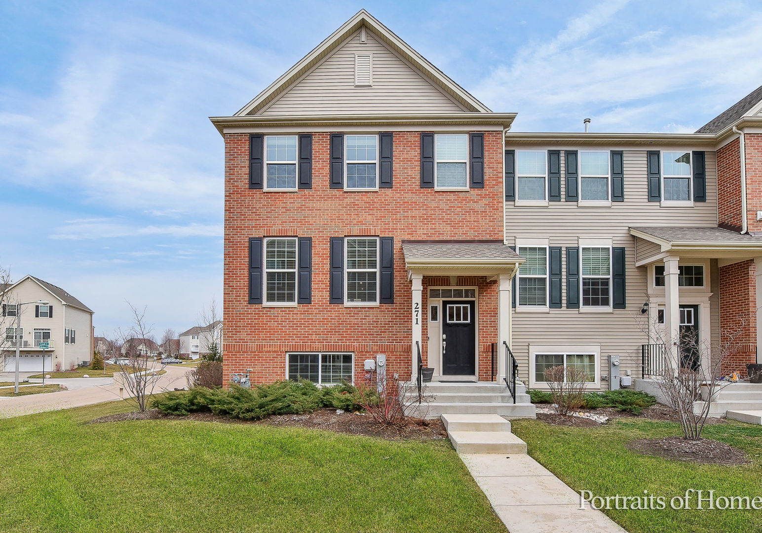 271 Lakeshore Drive Property Photo 1