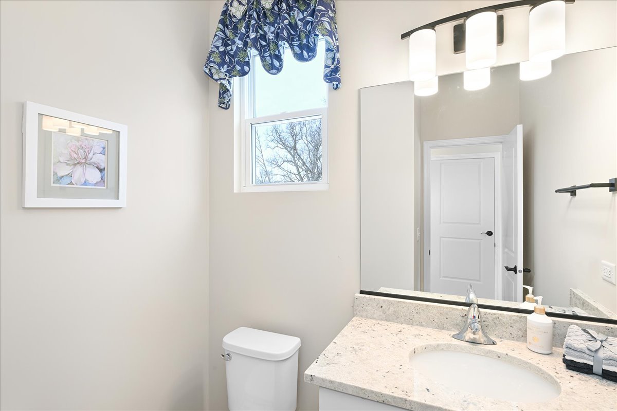 589 Cherry Court Property Photo 25