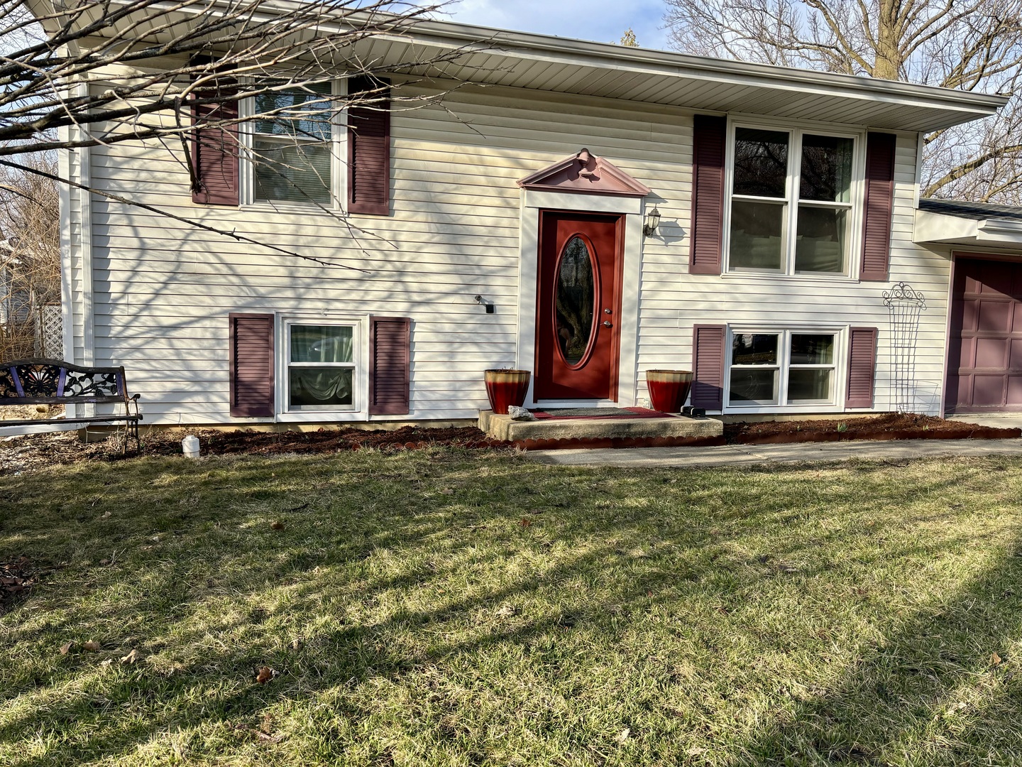 1604 Arrowhead Drive Property Photo 1