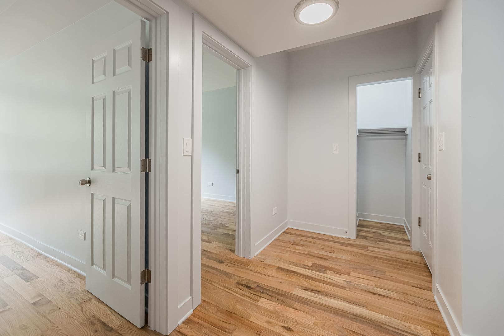 19 N Pine Avenue Property Photo 2