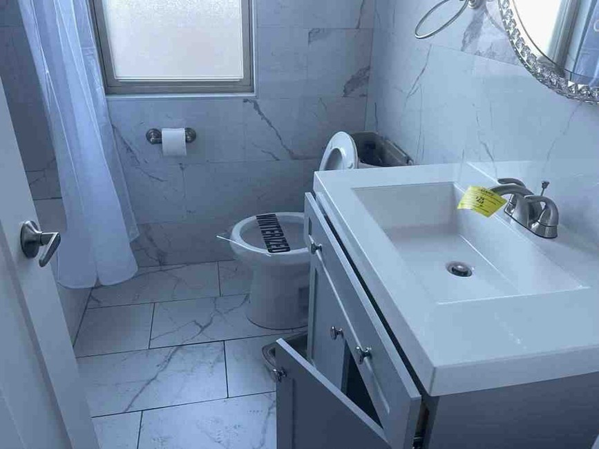 7420 S Bennett Avenue Property Photo 21