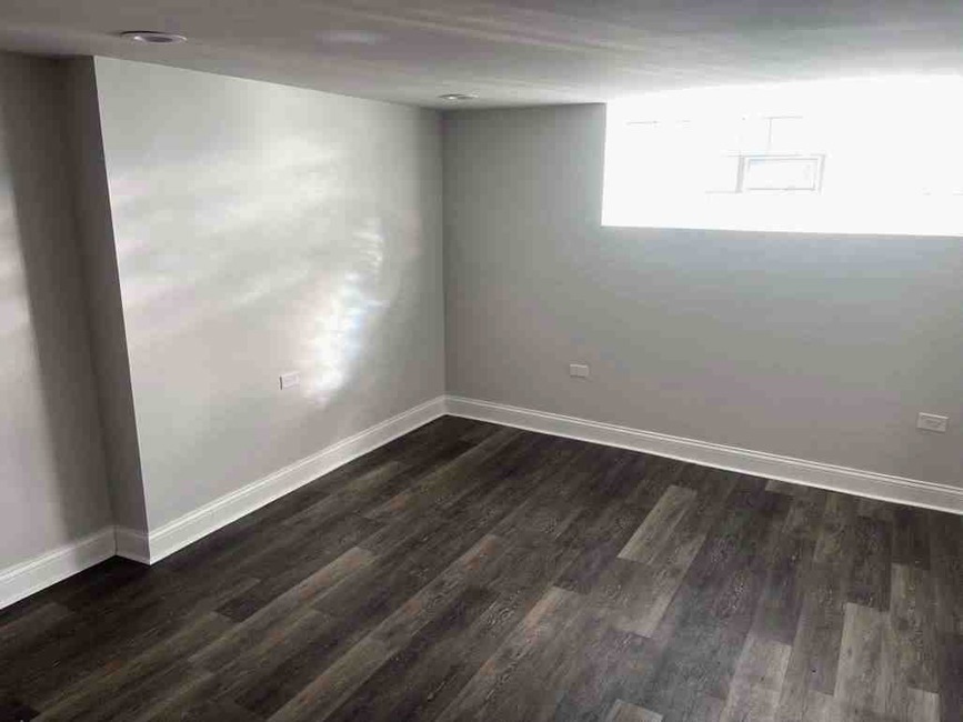 7420 S Bennett Avenue Property Photo 28