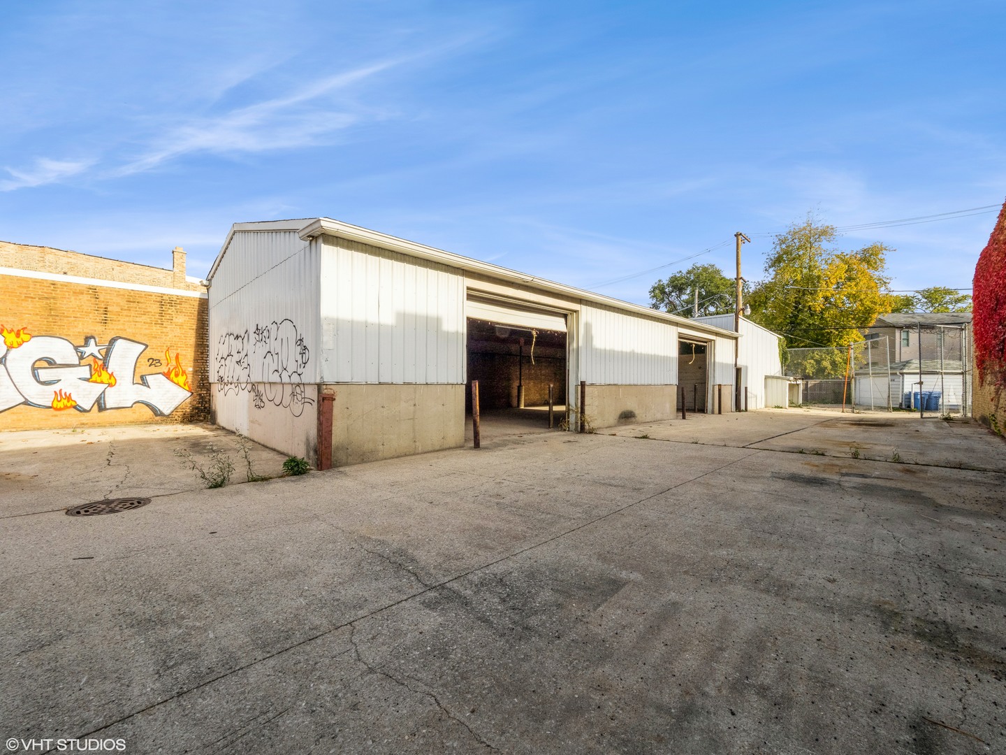 3527 N Milwaukee Avenue Property Photo 15