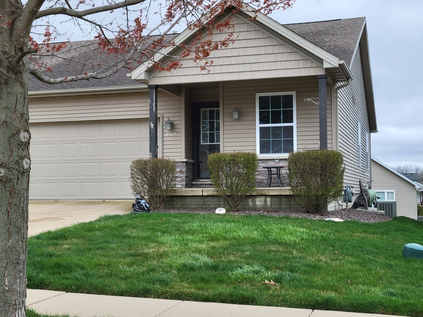 1008 Wartburg Drive Property Photo 1