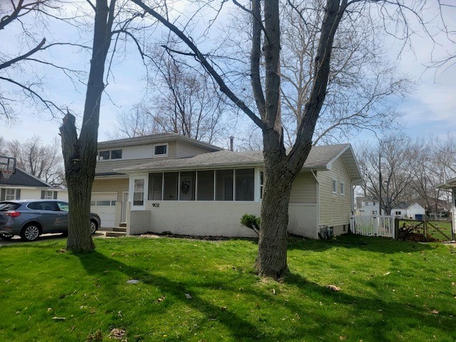 902 S Longview Road Property Photo 1