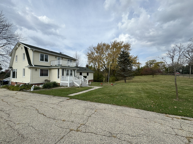 33956 N Fairfield Road Property Photo