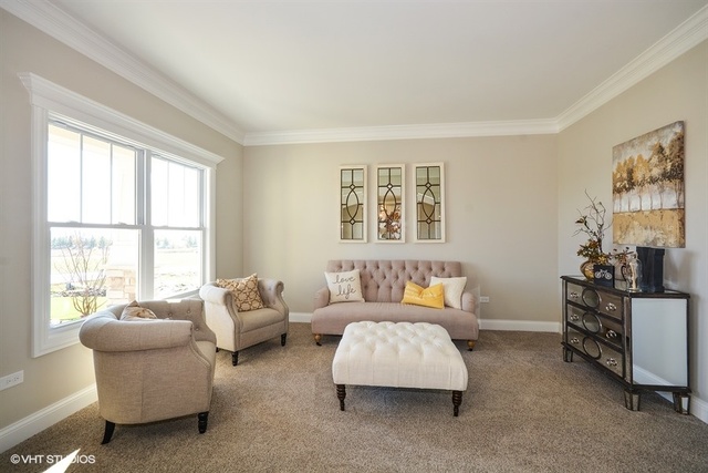 444 Prairie Ridge Lane Property Photo 4