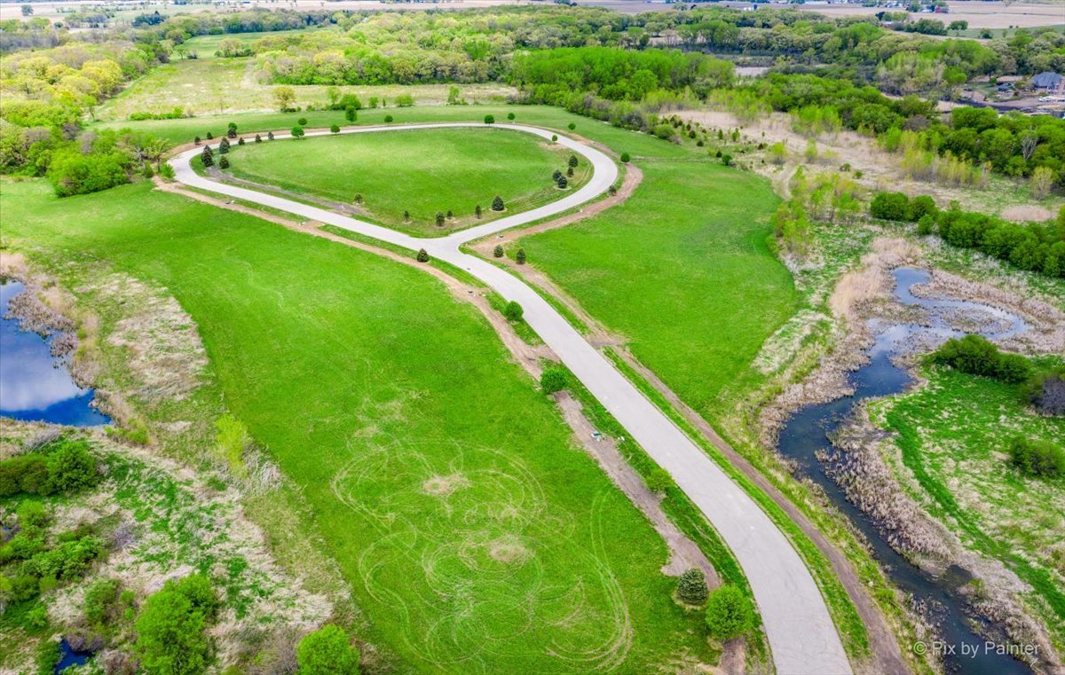 4407 Red Tail Lane Property Photo 18