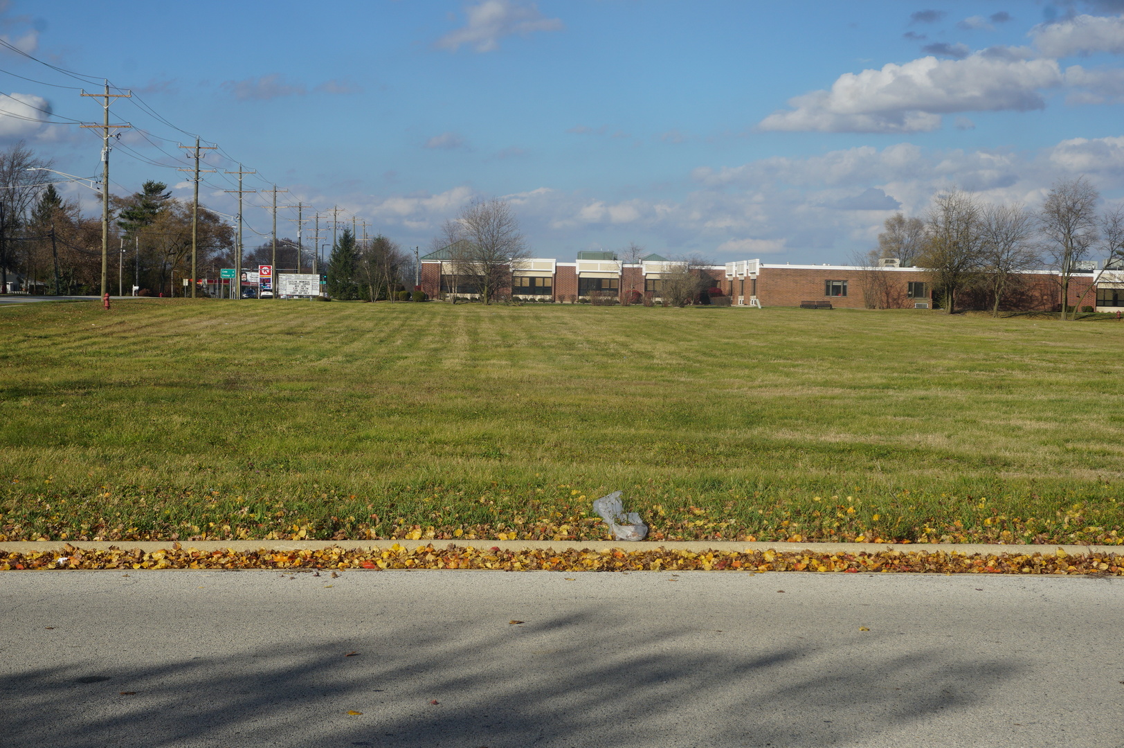 1147 N Dixie Highway Property Photo 2