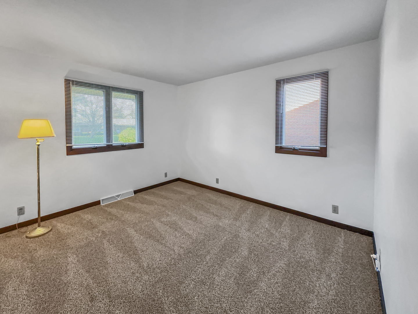 609 E Porter Avenue Property Photo 13