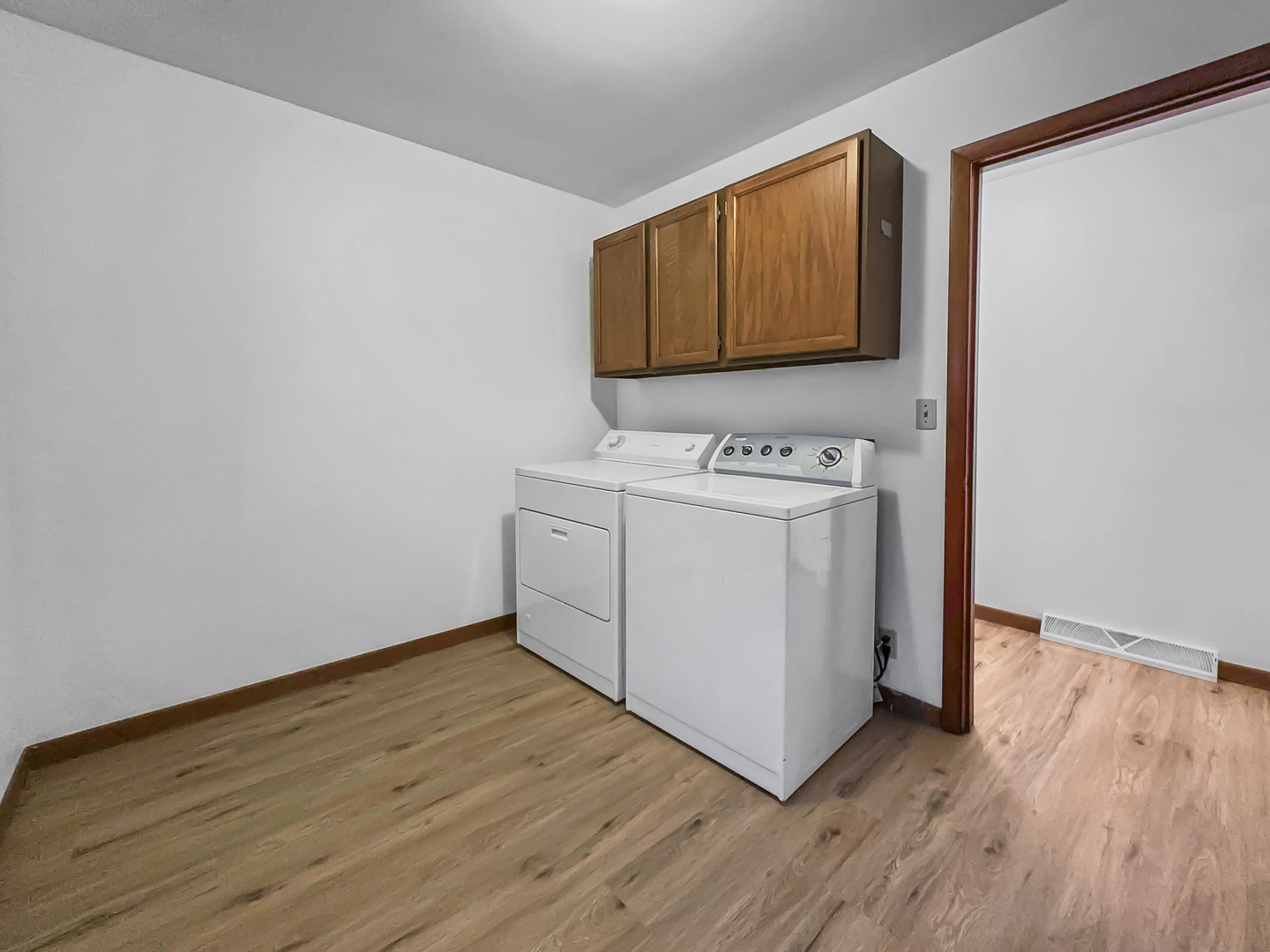 609 E Porter Avenue Property Photo 14