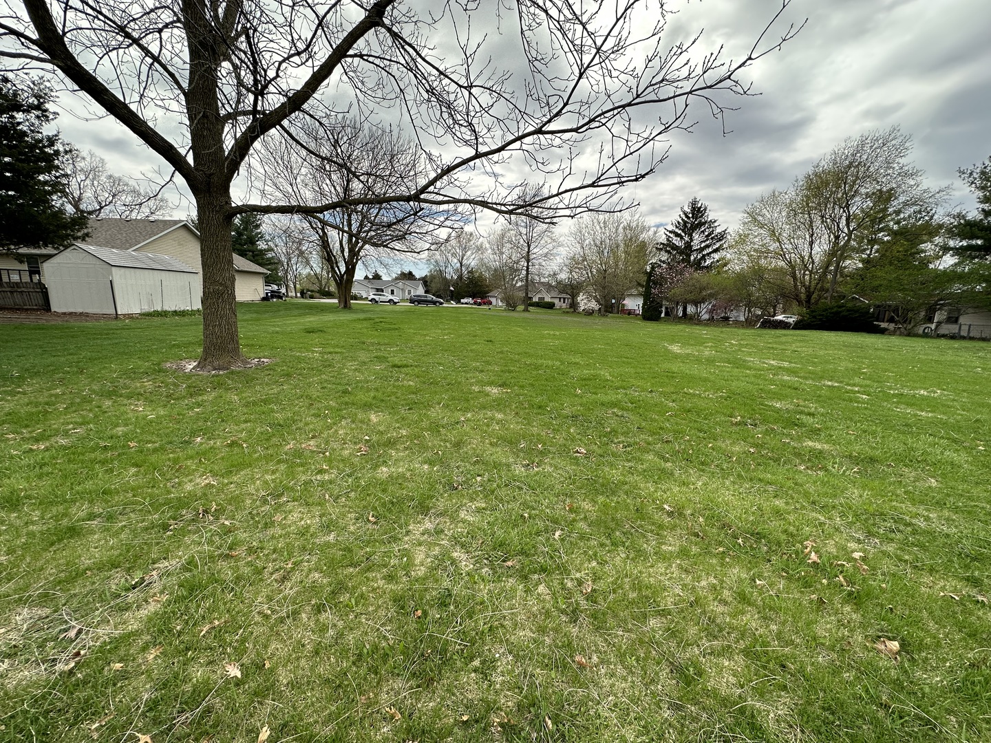 3916 E 2589th Road Property Photo 2