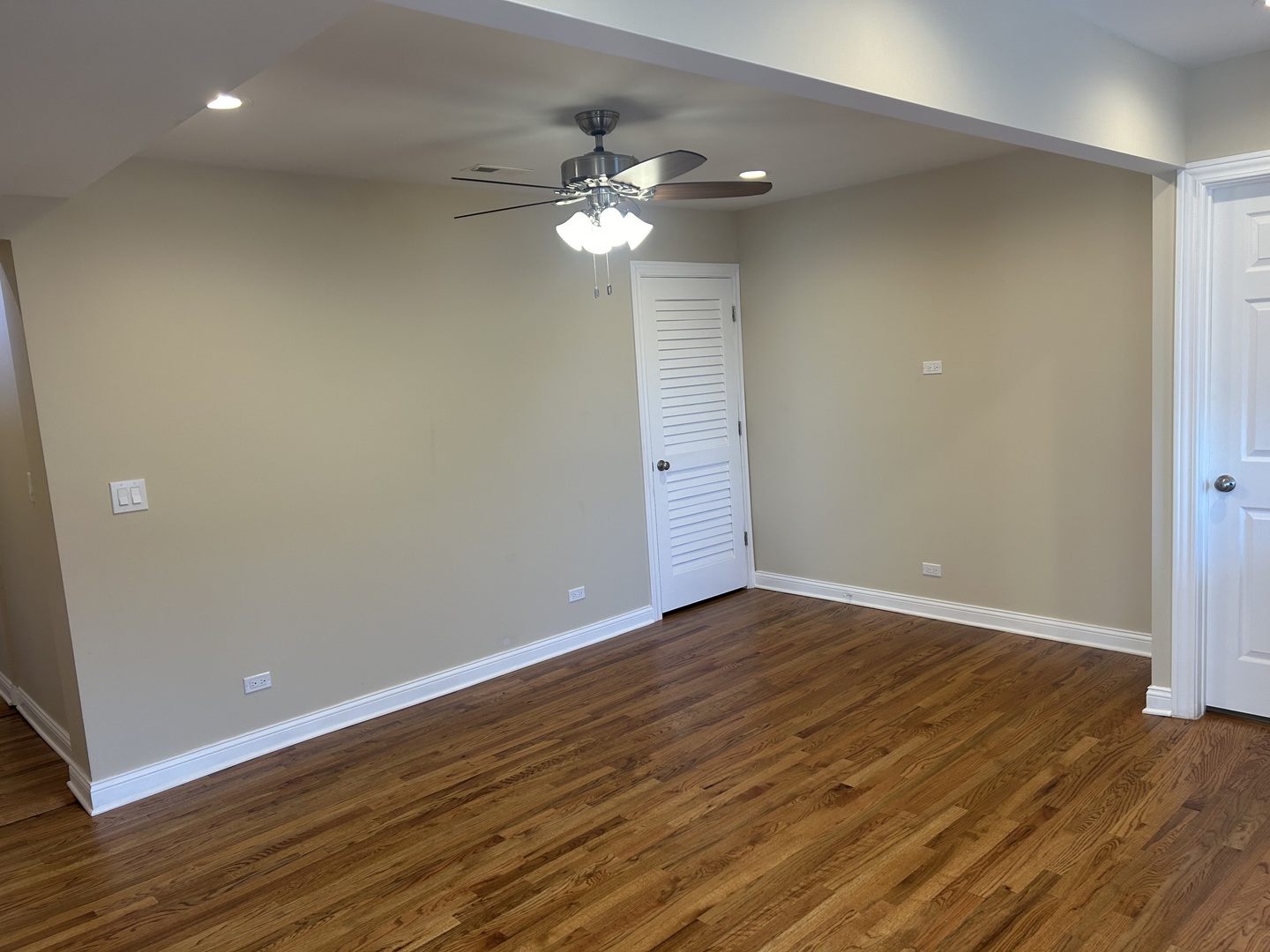 5028 W 31st Place Property Photo 17
