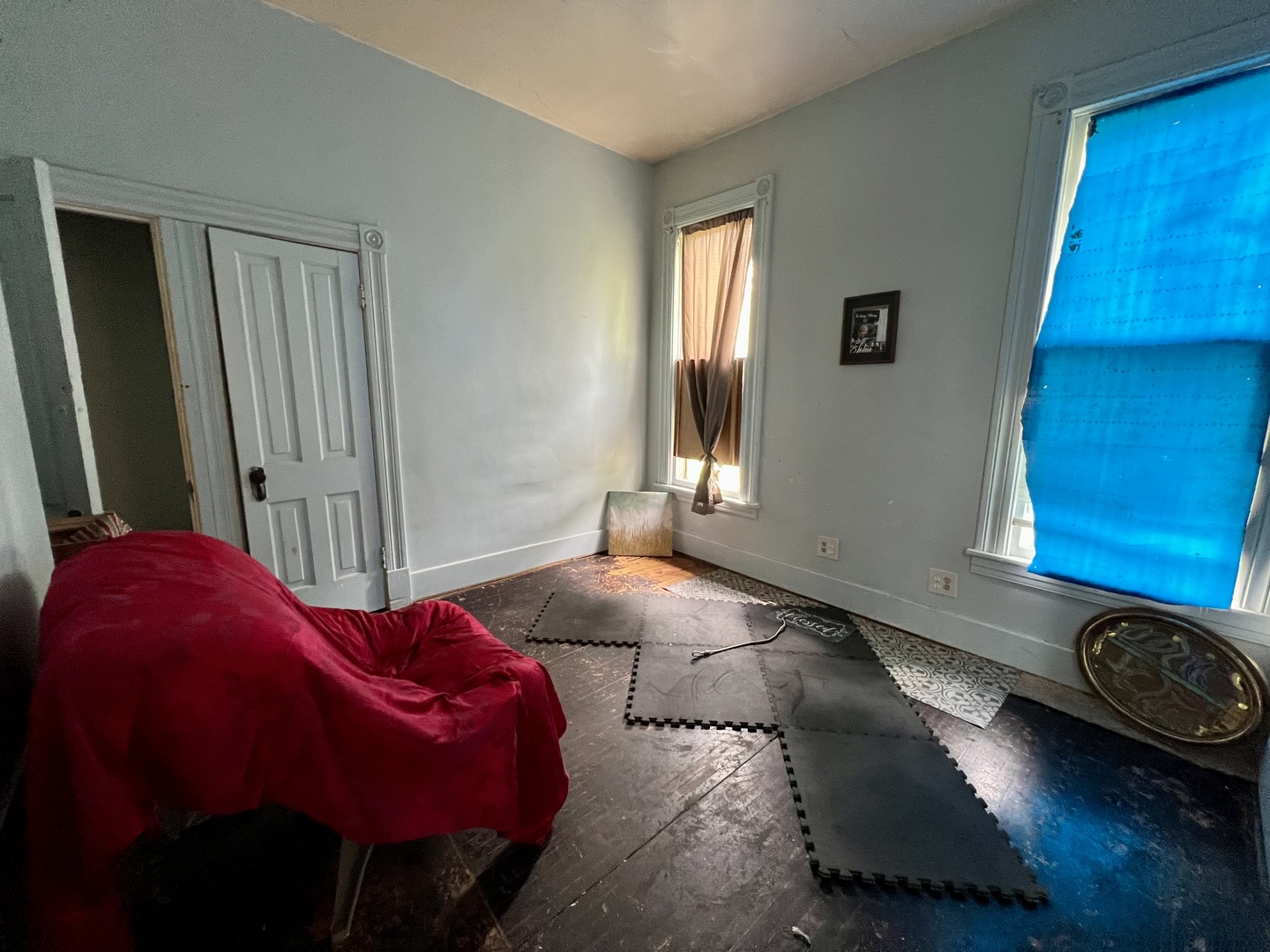 657 W Wood Street Property Photo 5
