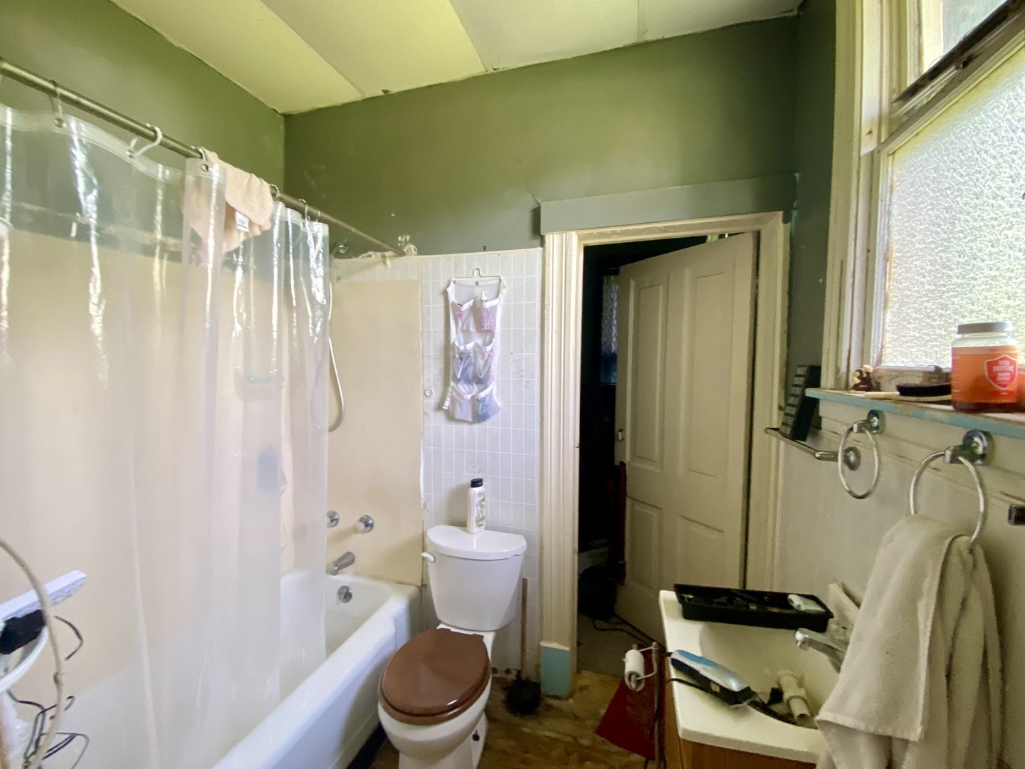 657 W Wood Street Property Photo 19