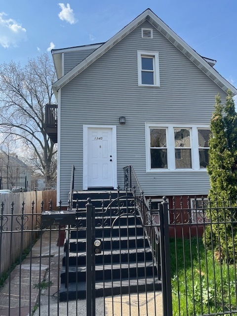 1345 W 49th Place Property Photo 1