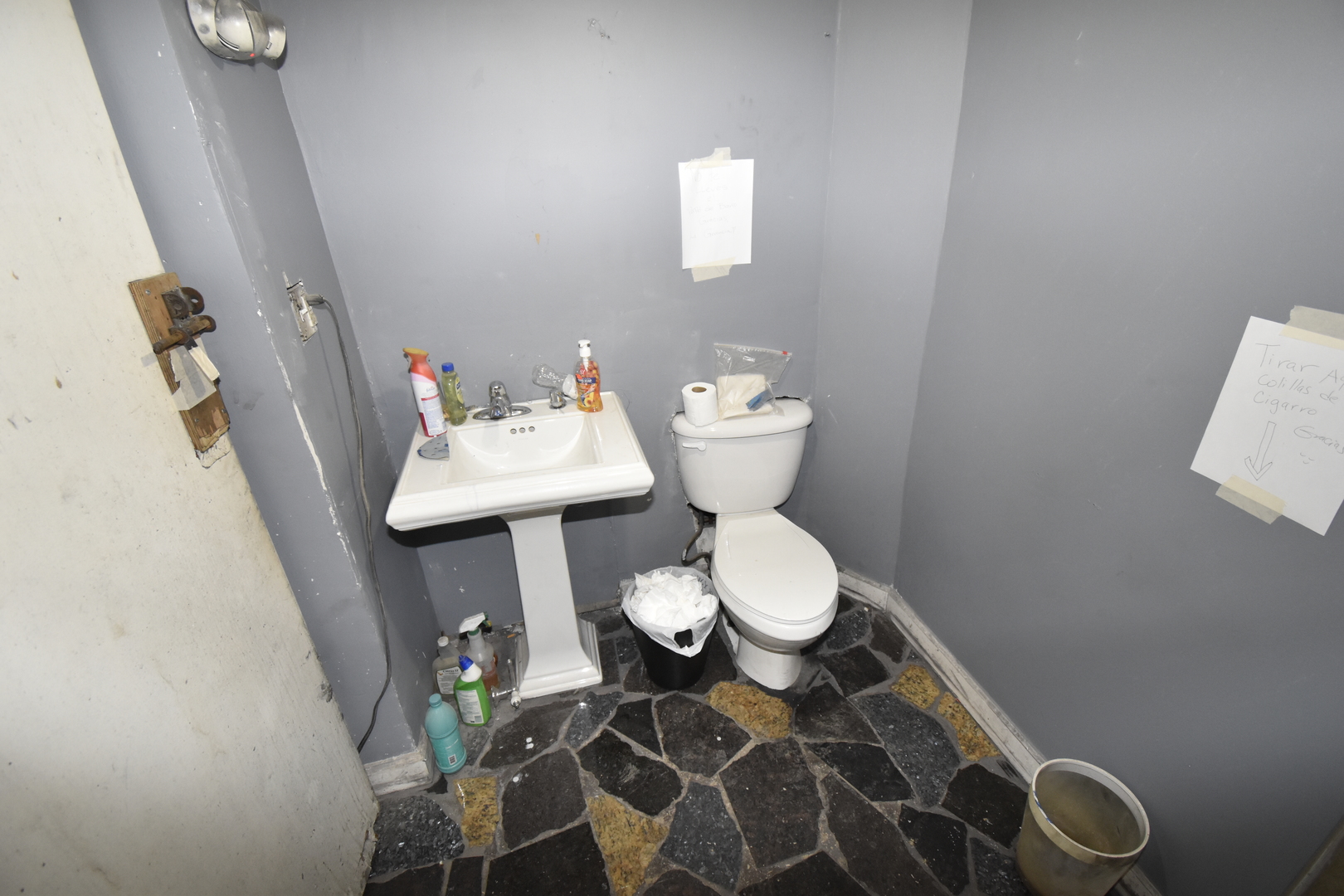 1626 S Cicero Avenue Property Photo 9