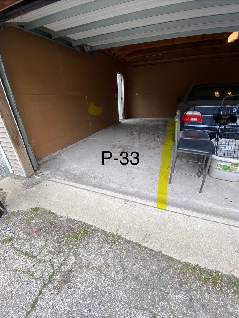 2720 W Cortland Street P-33 Property Photo 2