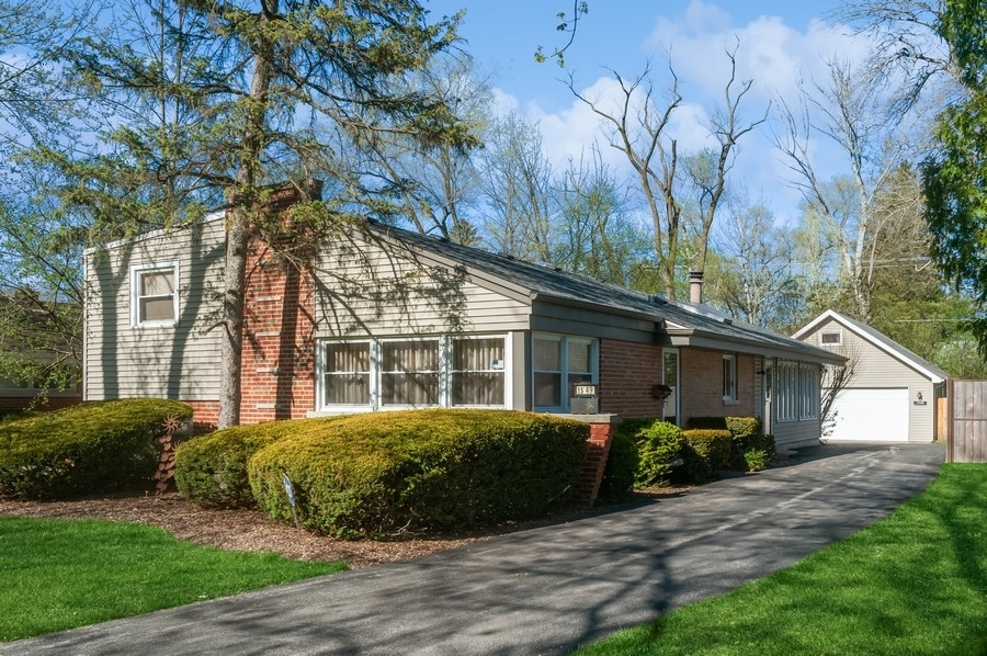 1549 Arbor Avenue Property Photo 1