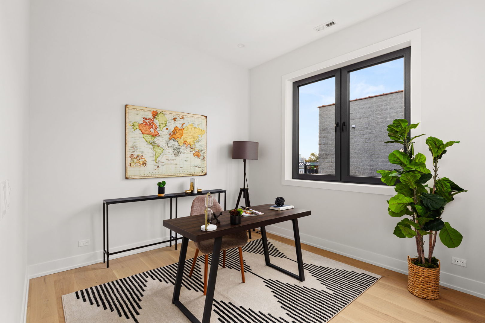 941 N Damen Avenue 201 Property Photo 21