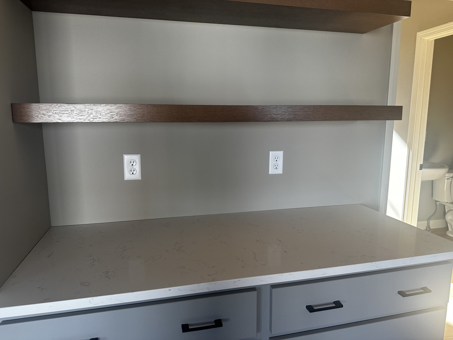 2 Roscoe Court Property Photo 8