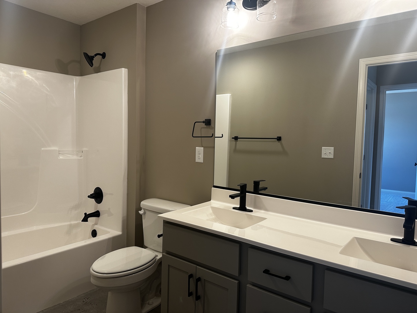 2 Roscoe Court Property Photo 15