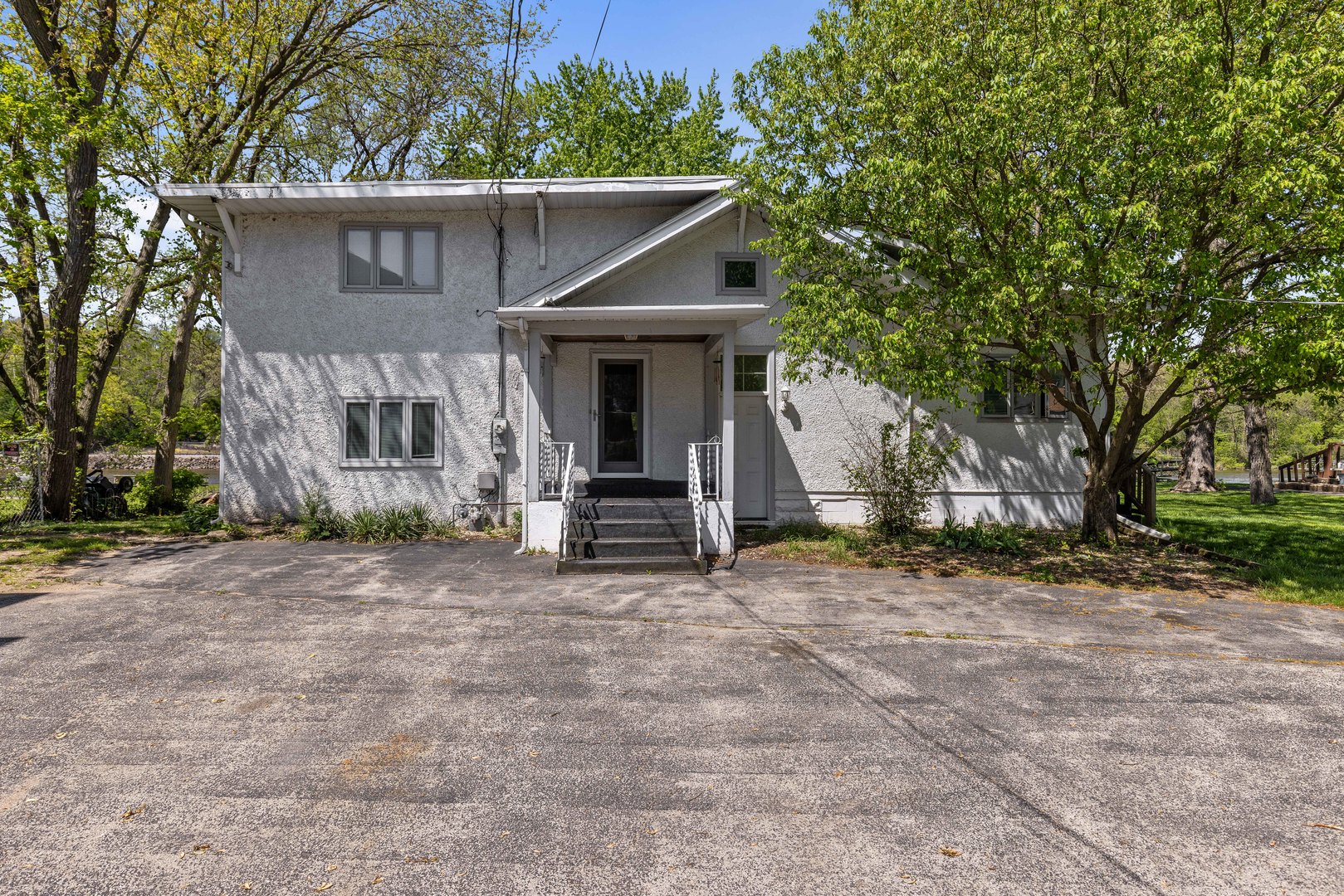 6200 Park Ridge Road Property Photo 2