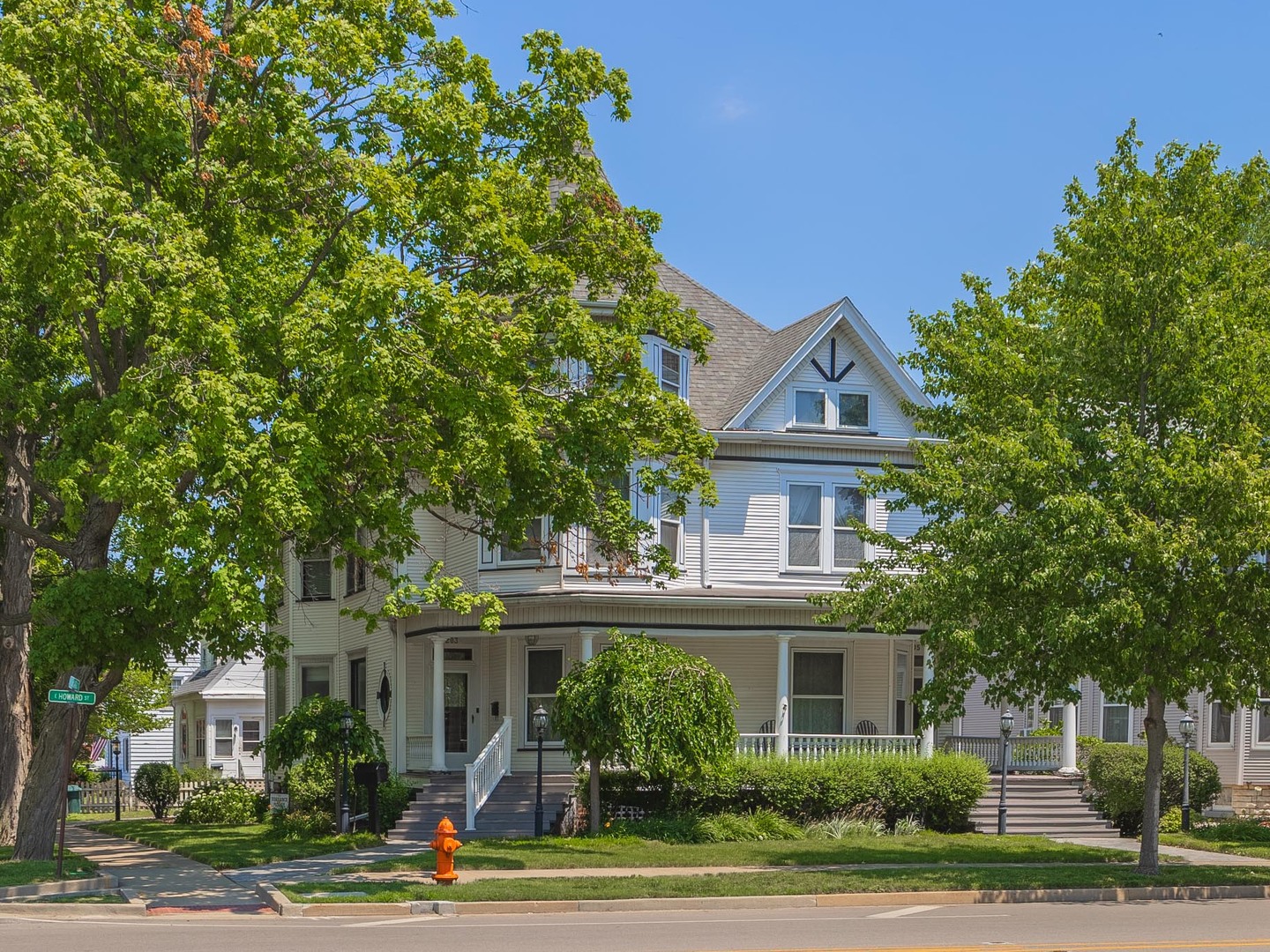 205 E Howard Street