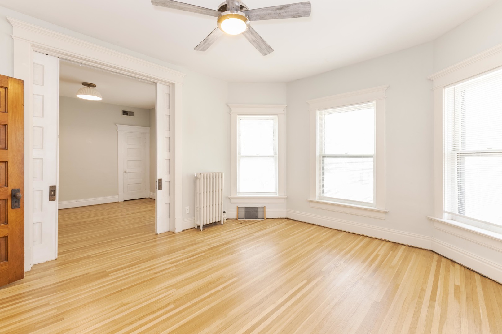 205 E Howard Street Property Photo 9