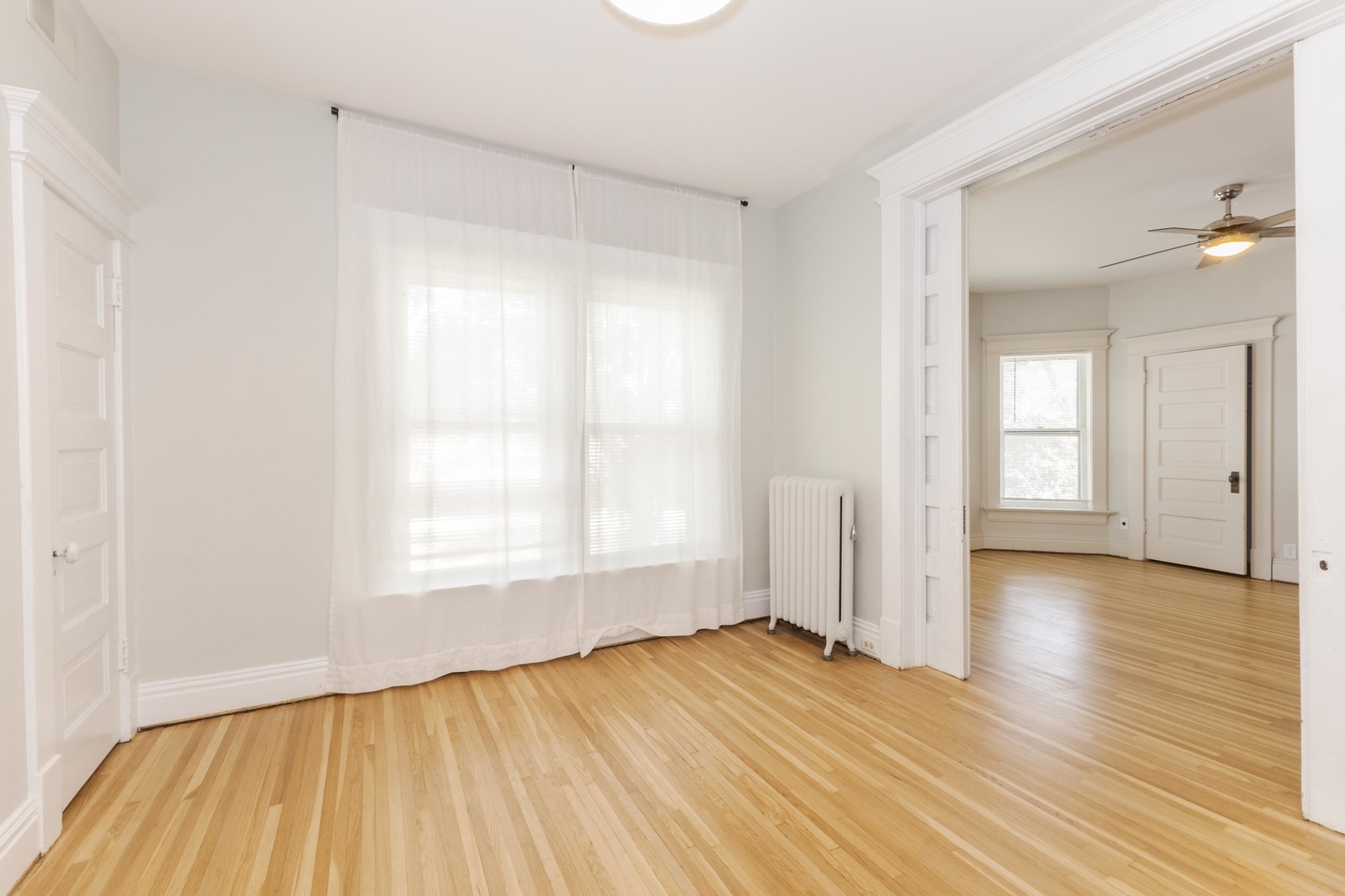 205 E Howard Street Property Photo 18