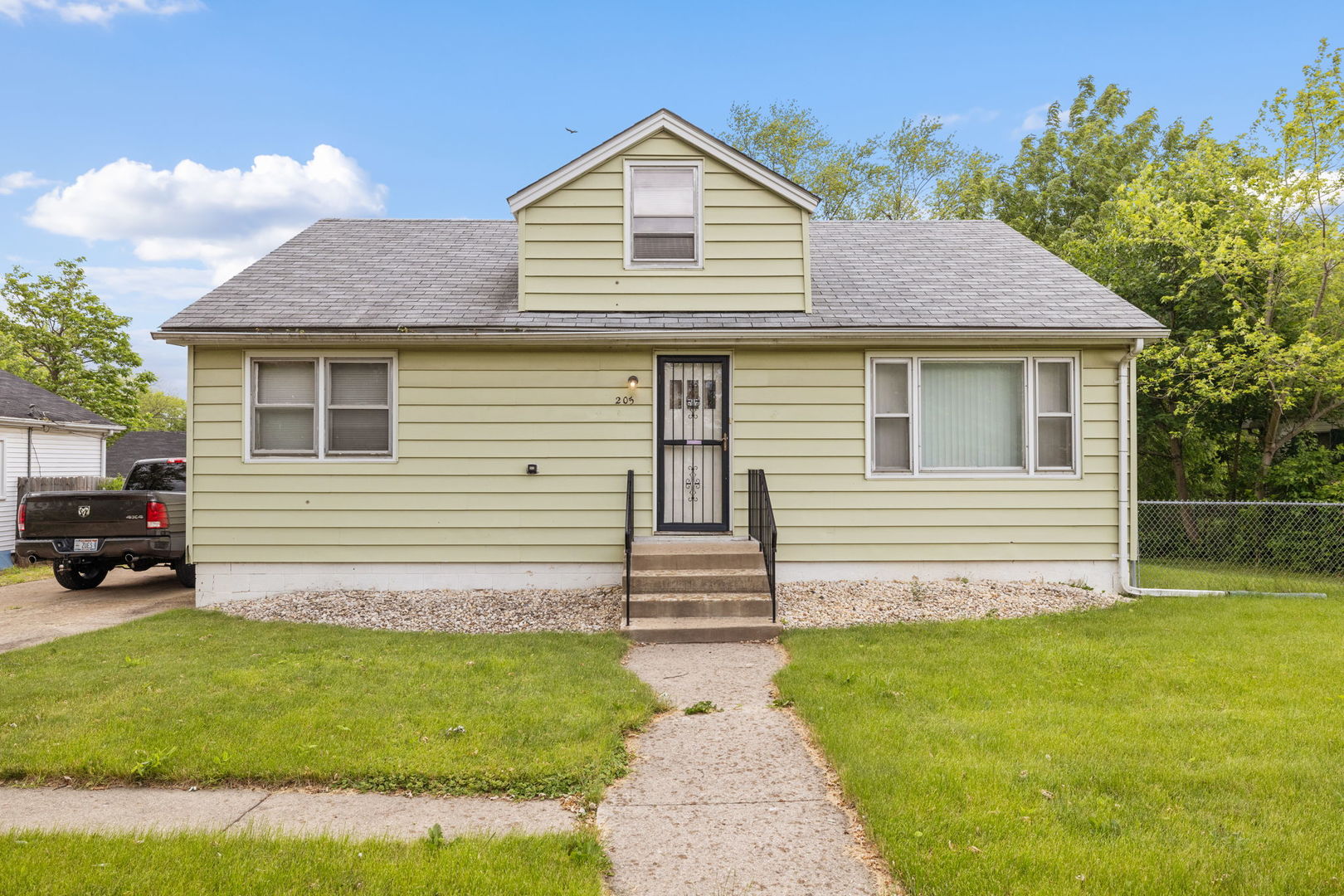205 Connor Avenue Property Photo 1