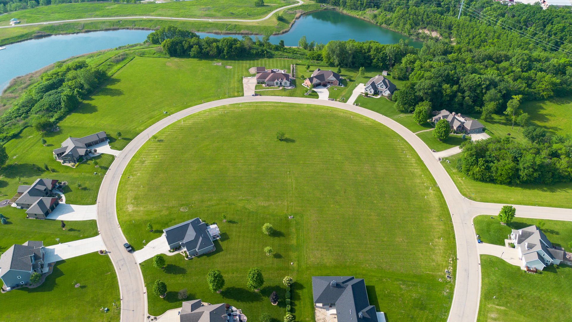 Lot 24 Vermilionvue Trace Property Photo 5