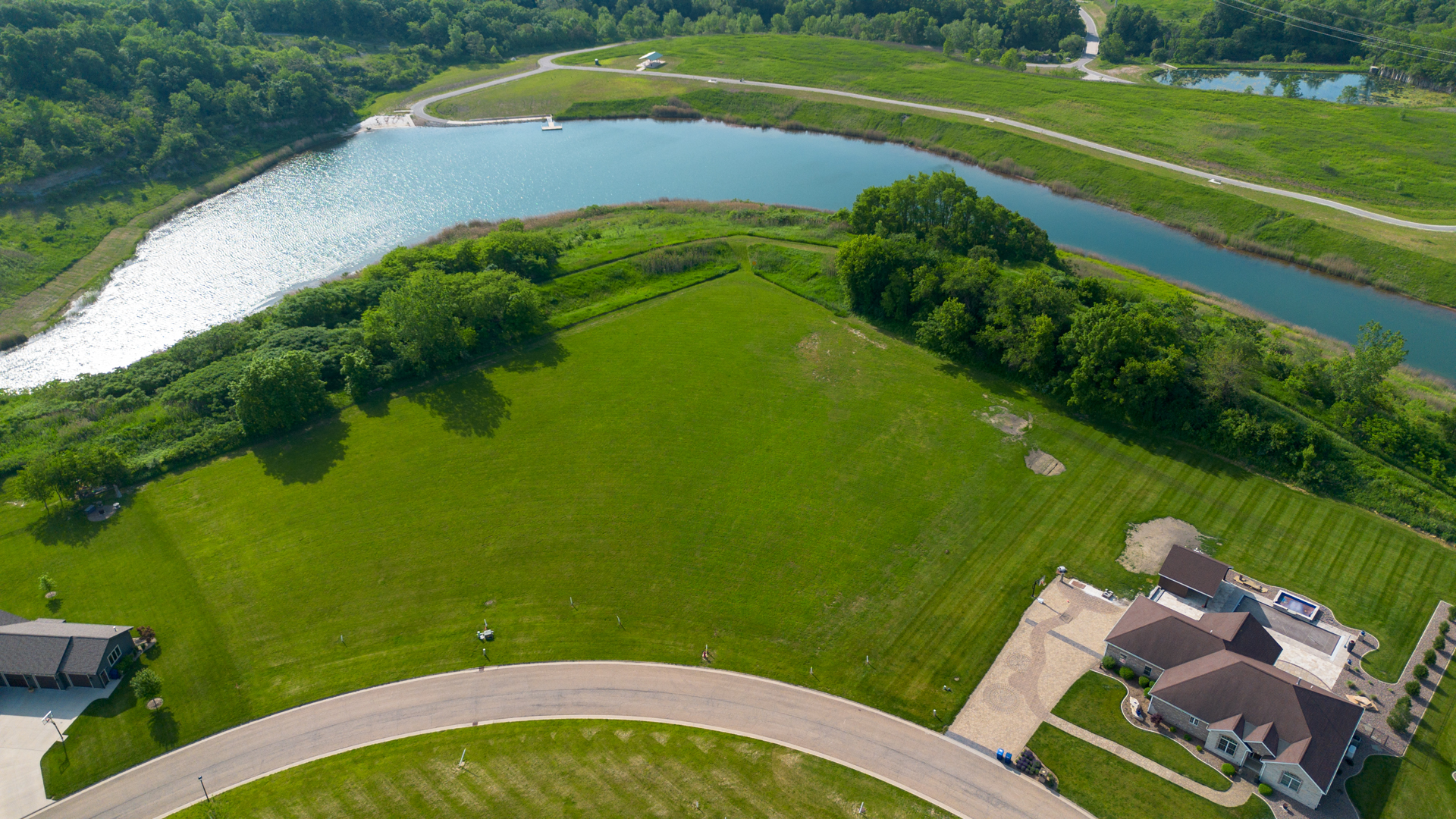 Lot 24 Vermilionvue Trace Property Photo 9