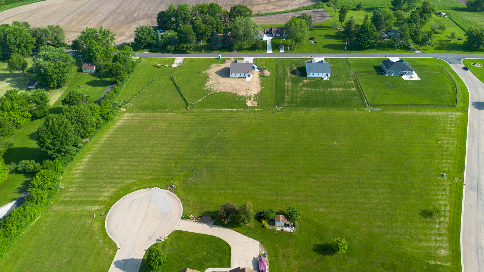 Lot 24 Vermilionvue Trace Property Photo 11