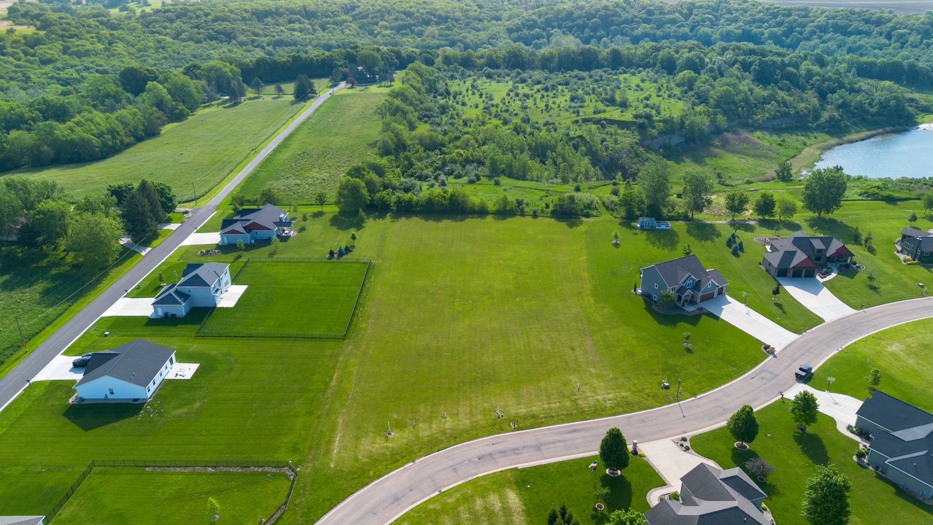 Lot 24 Vermilionvue Trace Property Photo 13