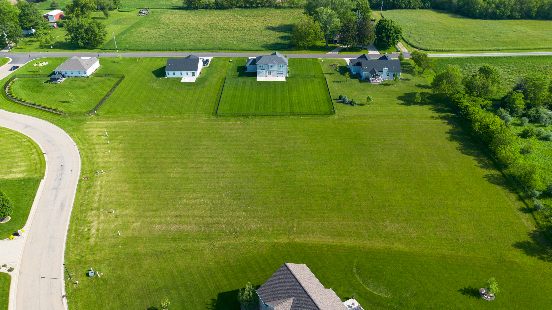 Lot 24 Vermilionvue Trace Property Photo 27