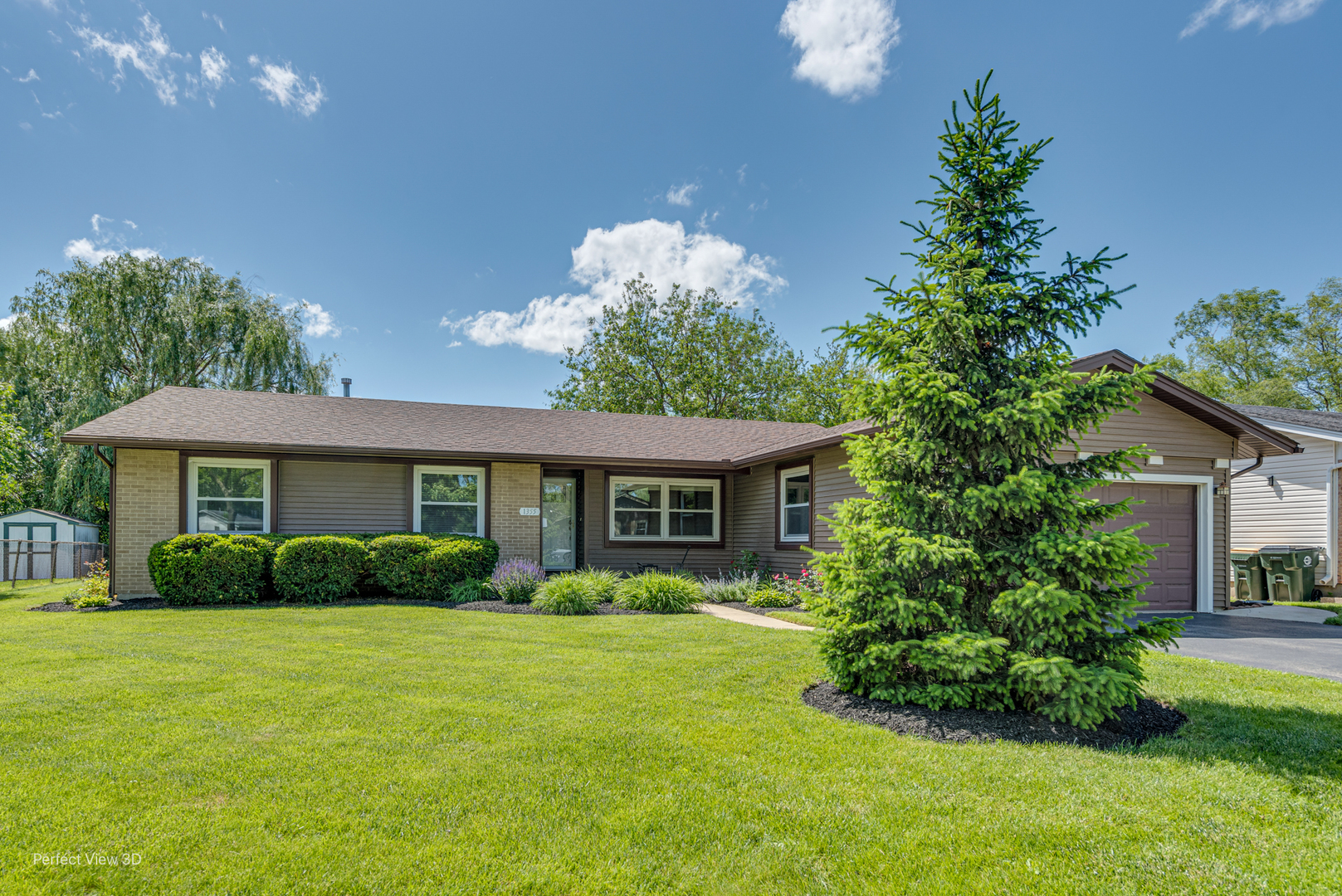 1355 Cumberland Circle Property Photo 1