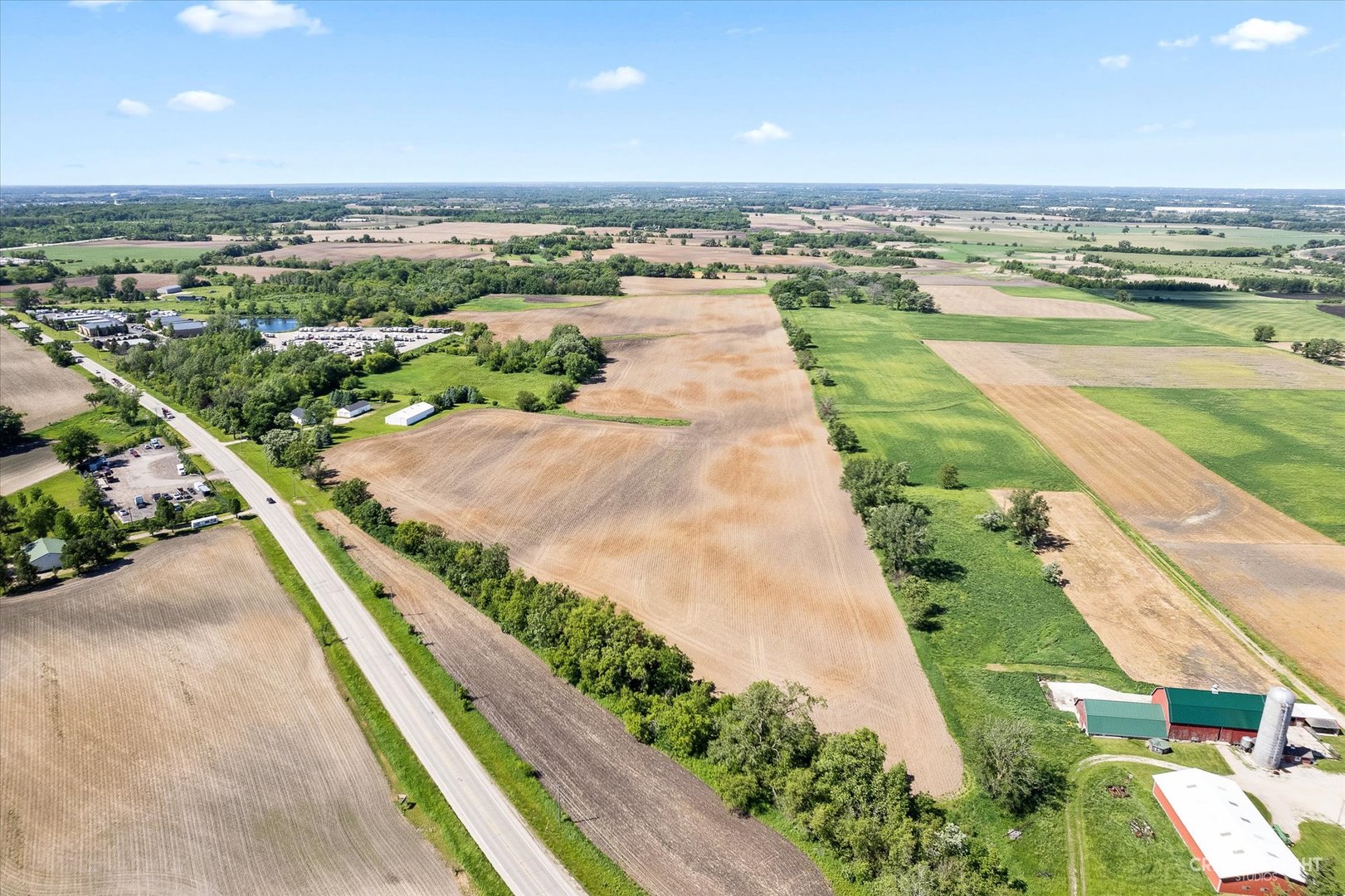 43w916 Us Highway 20 Property Photo 1