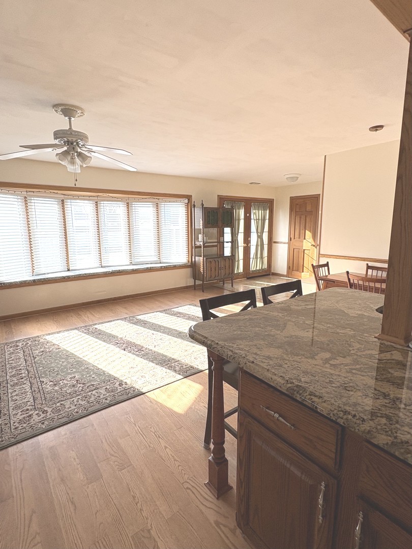 265 Macarthur Drive Property Photo 3
