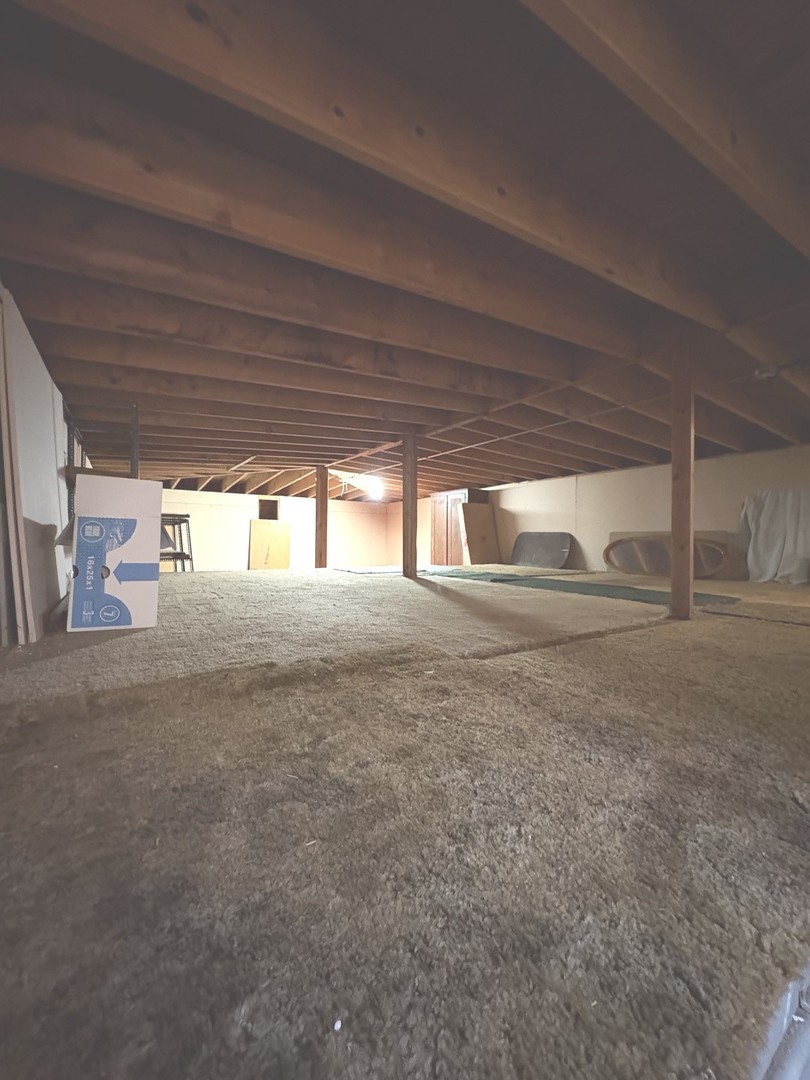 265 Macarthur Drive Property Photo 41