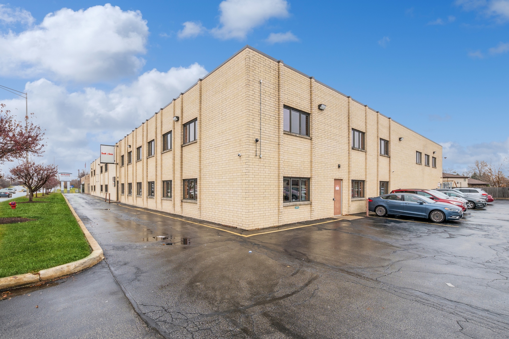 12845 S Cicero Avenue 201 Property Photo 1