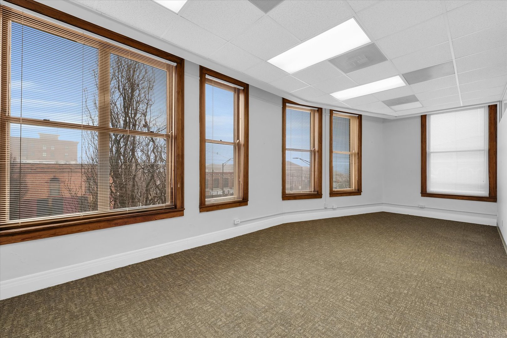 41 E University Avenue 3 Property Photo 22