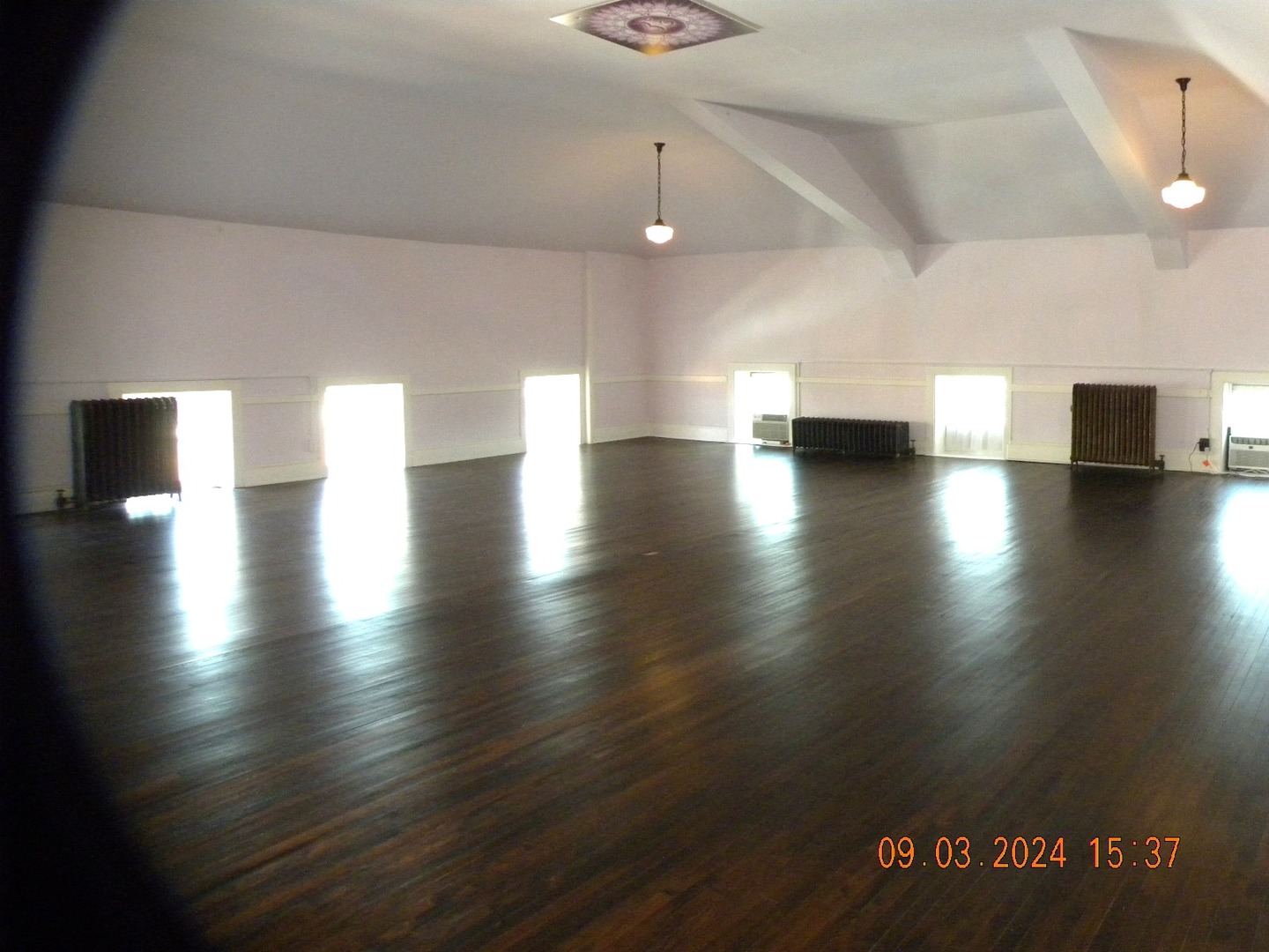 2 S Park Avenue Property Photo 8