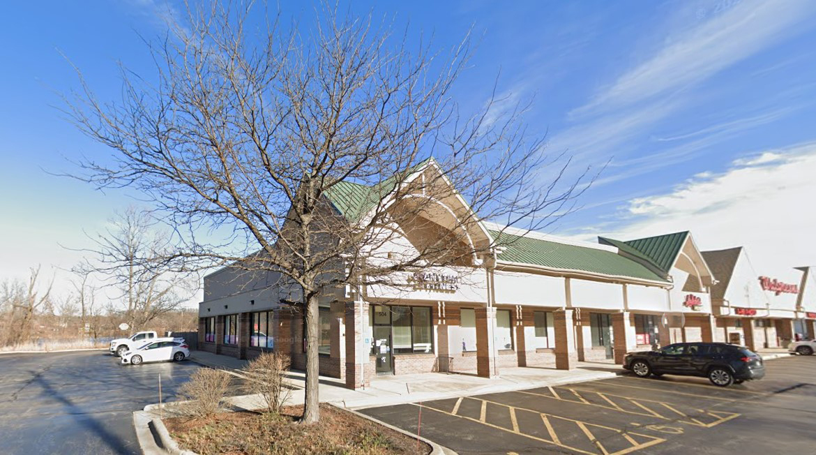 504 Northwest Highway Property Photo 1
