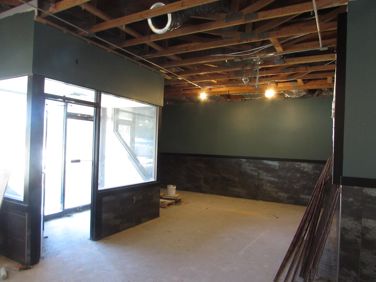 901 E Southline Road Property Photo 5