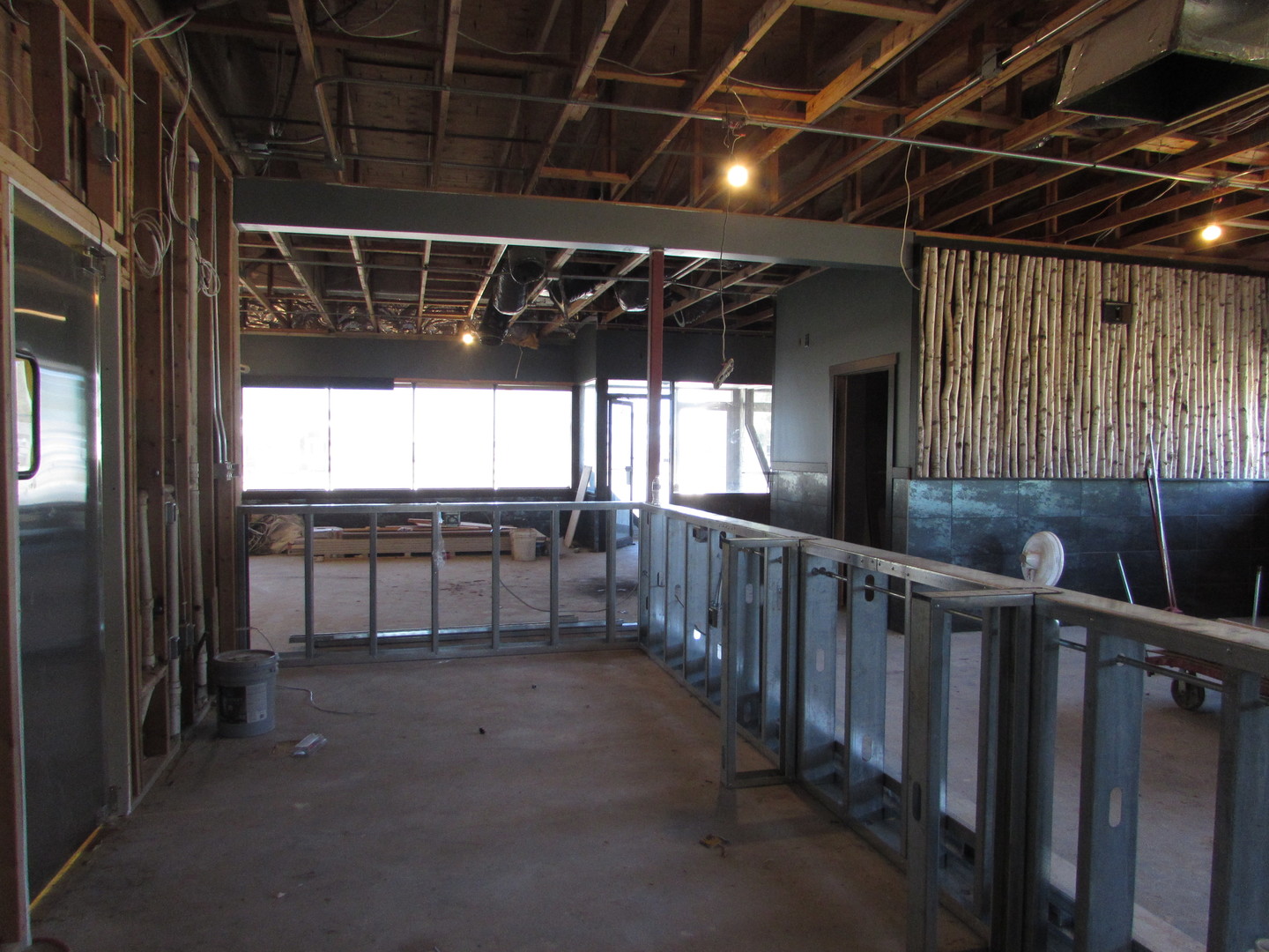 901 E Southline Road Property Photo 10