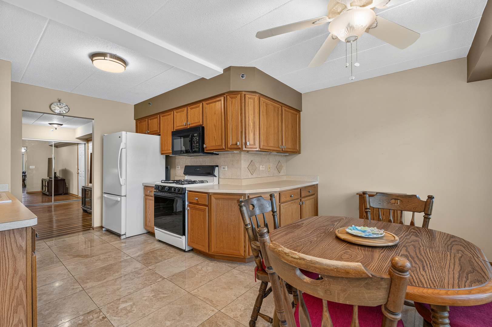 6845 Forestview Drive 2d Property Photo 19